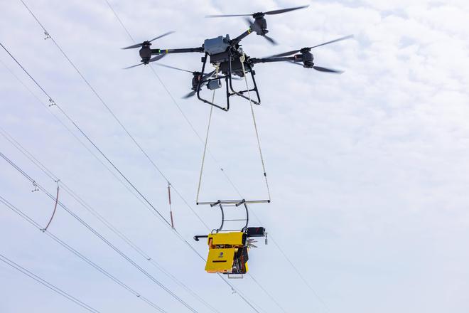 公司：观冰除冰保电力安全凯发K8登录国网潍坊供电(图2)