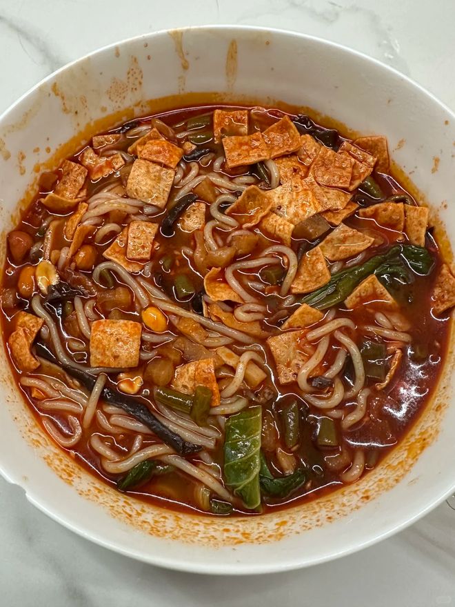 慧”！感觉离谱却解决不少生活痛点凯发首页登录看了年轻人的“生活智(图15)